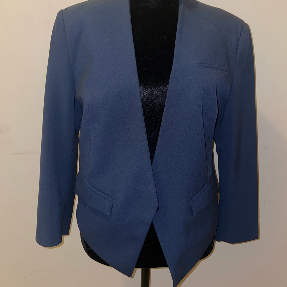 Womens Crop Blazer